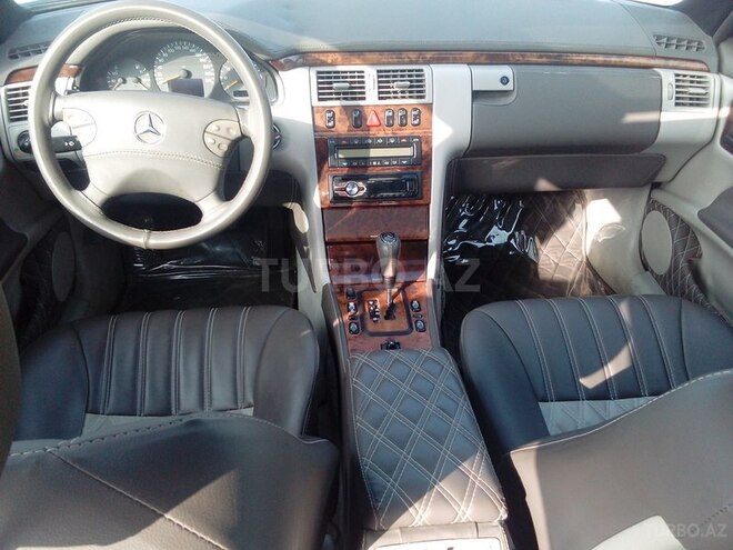 Mercedes E 320 2000, 219,000 km - 3.2 l - Bakı