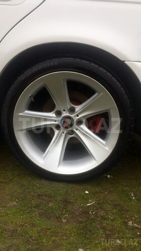 BMW 525 2002, 229,000 km - 0.3 l - Lənkəran