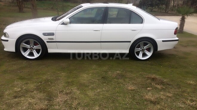 BMW 525 2002, 229,000 km - 0.3 l - Lənkəran