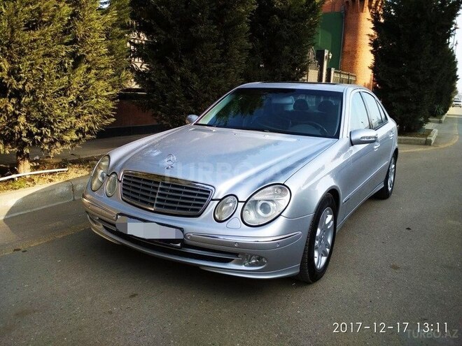 Mercedes E 240 2004, 275,000 km - 2.6 l - Gəncə