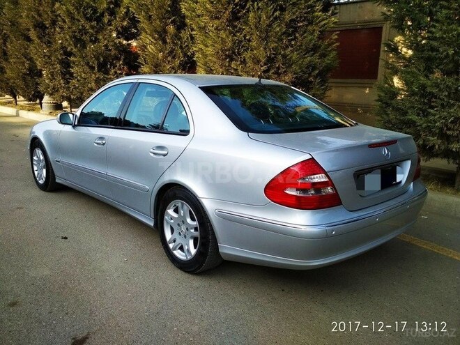 Mercedes E 240 2004, 275,000 km - 2.6 l - Gəncə