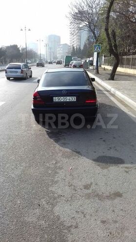 Mercedes C 220 1998, 212,000 km - 2.2 l - Bakı