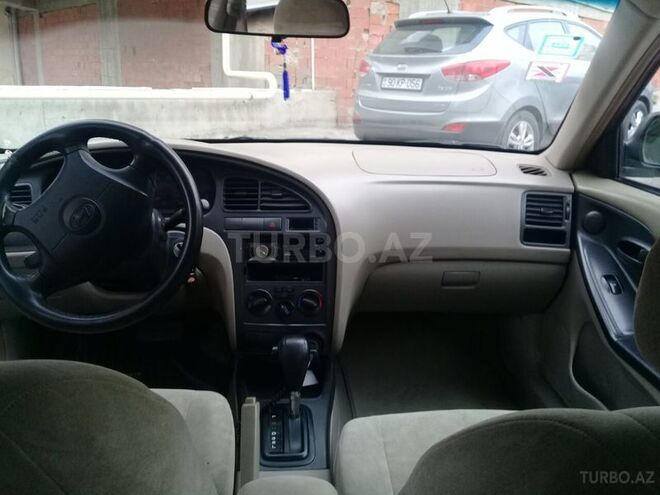Hyundai Elantra 2002, 235,123 km - 1.6 l - Bakı