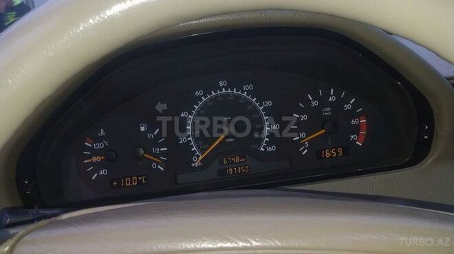 Mercedes C 230 1999, 197,350 km - 2.3 l - Bakı