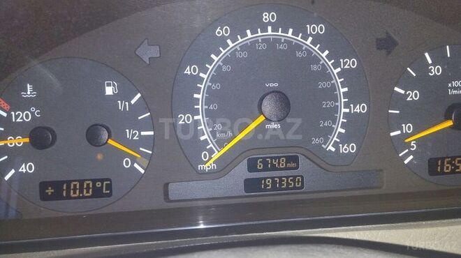 Mercedes C 230 1999, 197,350 km - 2.3 l - Bakı