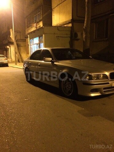 BMW 525 2002, 256,000 km - 2.5 л - Bakı