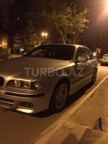BMW 525 2002, 256,000 km - 2.5 л - Bakı