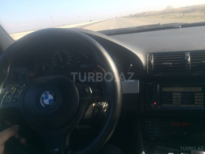 BMW 525 2002, 256,000 km - 2.5 л - Bakı