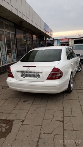 Mercedes E 220 2003, 200,000 km - 2.2 l - Sumqayıt