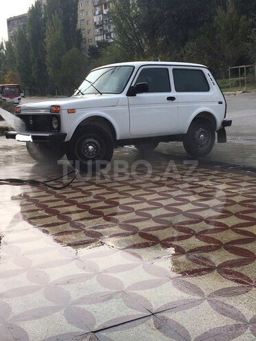 LADA (VAZ) Niva 1991, 3,800 km - 1.6 л - Bakı
