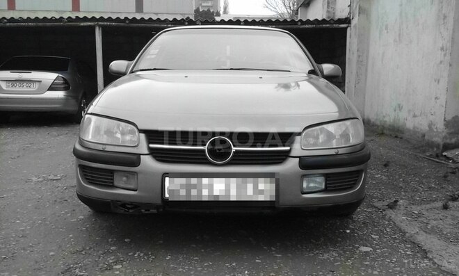 Opel Omega 1995, 238,000 km - 3.0 l - Bakı