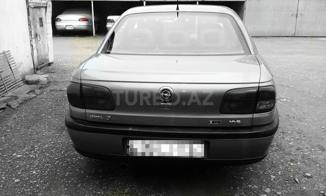 Opel Omega 1995, 238,000 km - 3.0 l - Bakı