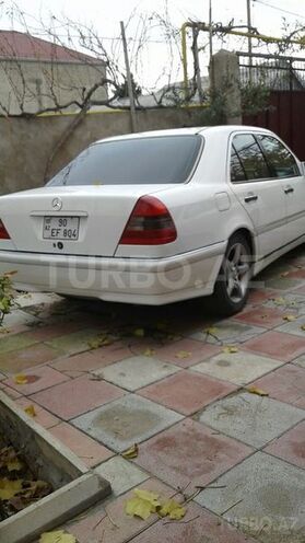 Mercedes C 230 1997, 246,000 km - 2.3 l - Bakı