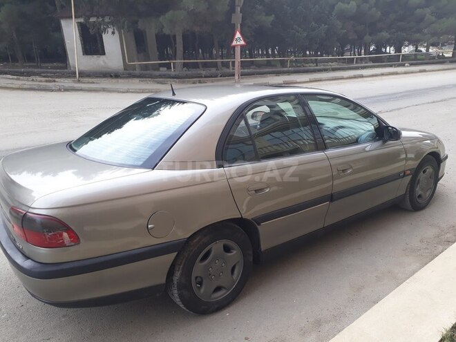 Opel Omega 1995, 272,658 km - 3.0 l - Bakı
