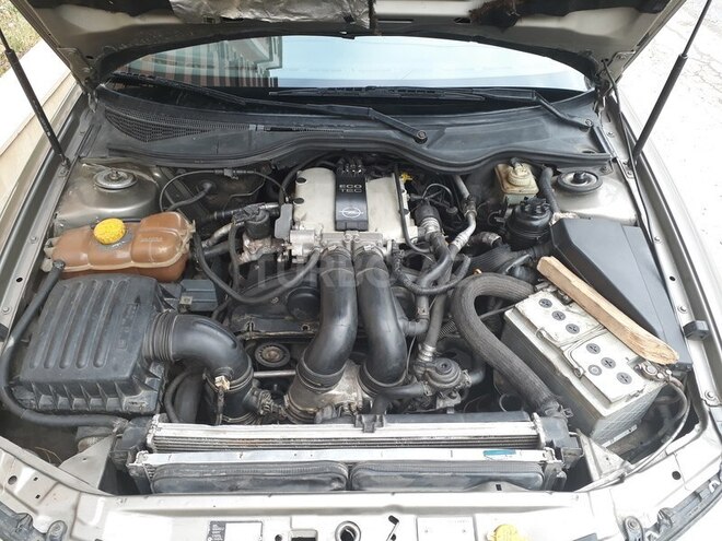 Opel Omega 1995, 272,658 km - 3.0 l - Bakı
