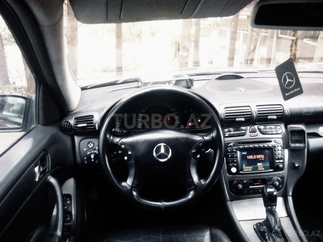 Mercedes C 320 2001, 280,000 km - 3.2 l - Bakı