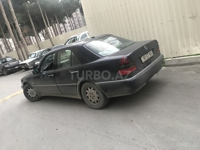 Mercedes C 180 1999, 275,000 km - 1.8 l - Bakı
