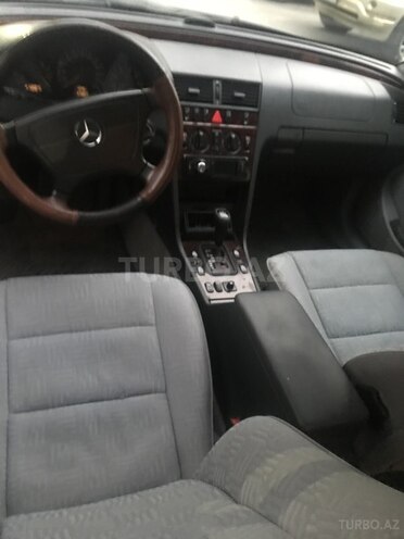 Mercedes C 180 1999, 275,000 km - 1.8 l - Bakı