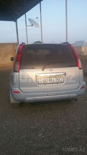 Nissan X-Trail 2001, 183,570 km - 2.0 l - Tovuz