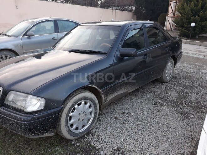 Mercedes C 200 1996, 365,000 km - 2.0 l - Xaçmaz