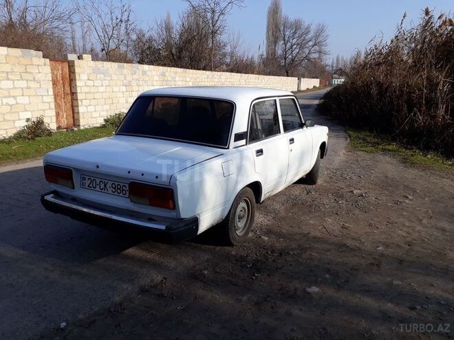 LADA (VAZ) 2107 2007, 190,000 km - 1.6 л - Ucar