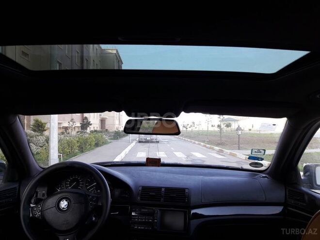 BMW 528 1999, 218,000 km - 2.8 l - Bakı
