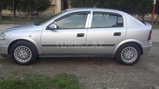 Opel Astra 2002, 300,000 km - 1.6 l - Şirvan