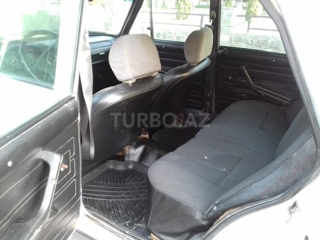 LADA (VAZ) 2106 1987, 298,000 km - 1.3 л - Qax