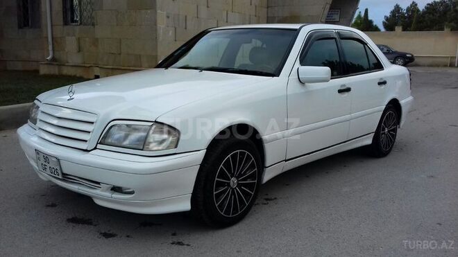 Mercedes C 230 1999, 200,000 km - 2.3 l - Bakı