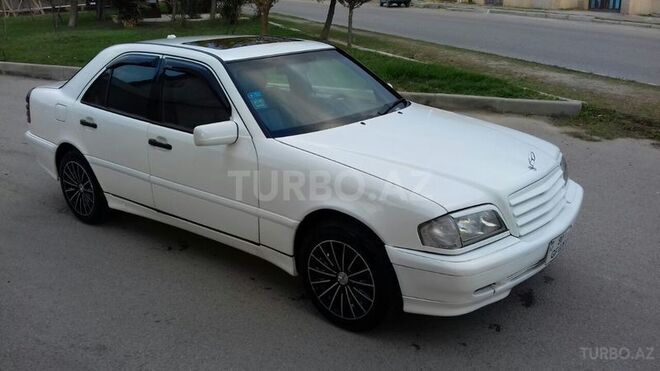 Mercedes C 230 1999, 200,000 km - 2.3 l - Bakı