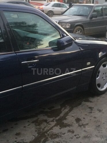 Mercedes C 280 1997, 2,300,000 km - 2.8 л - Bakı