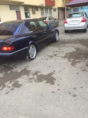 Mercedes C 280 1997, 2,300,000 km - 2.8 л - Bakı