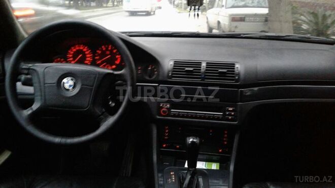 BMW 523 1997, 267,000 km - 2.5 l - Bakı