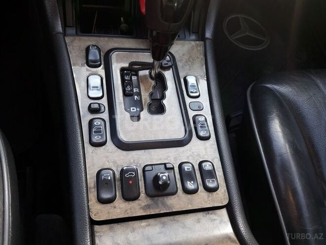 Mercedes E 270 2001, 204,000 km - 2.7 l - Bakı
