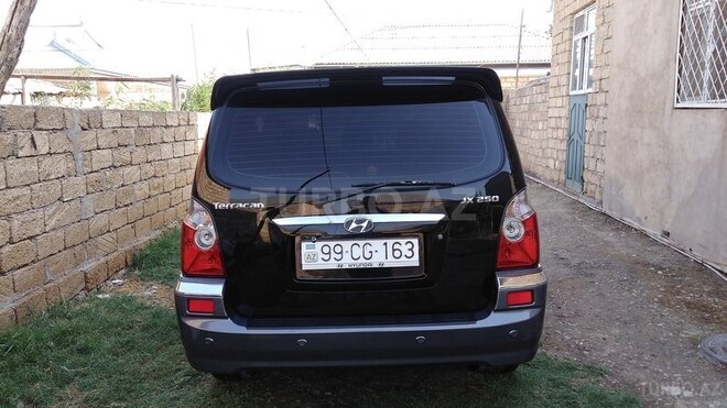 Hyundai Terracan 2003, 257,000 km - 2.5 л - Gəncə