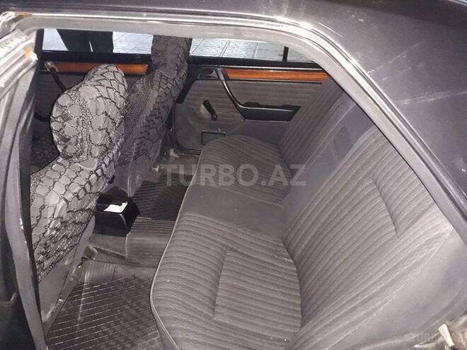 Mercedes E 200 1992, 882,999 km - 0.2 л - Bakı