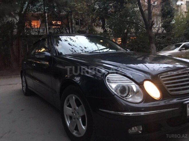 Mercedes E 320 2002, 249,000 km - 3.2 l - Bakı
