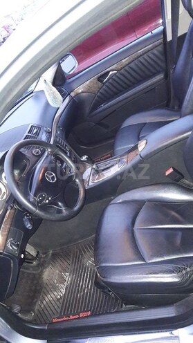 Mercedes E 280 2007, 306,000 km - 2.8 l - Bakı