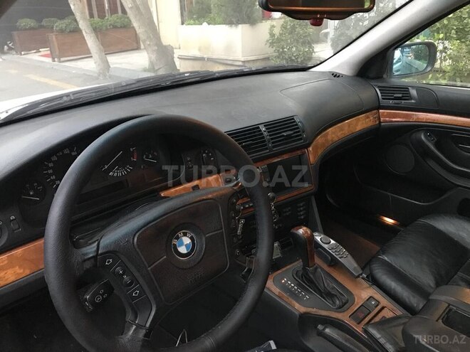 BMW 528 1997, 152,000 km - 2.8 л - Bakı