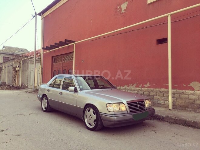 Mercedes E 200 1994, 520,124 km - 2.0 l - Bakı