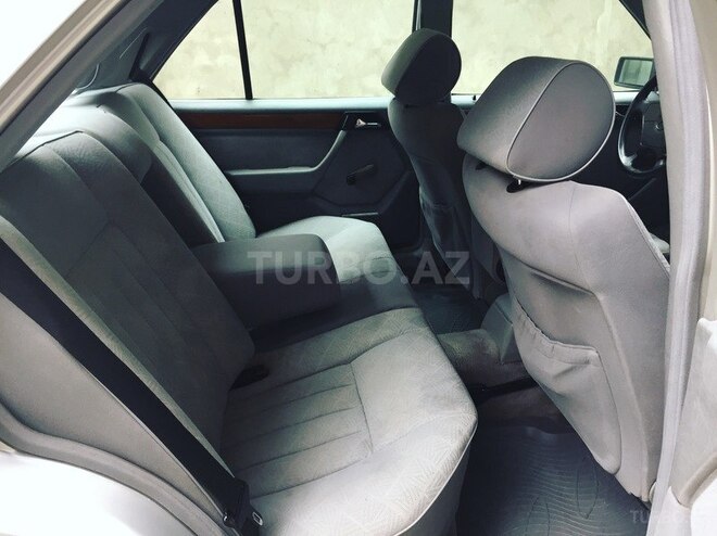 Mercedes E 200 1994, 520,124 km - 2.0 l - Bakı