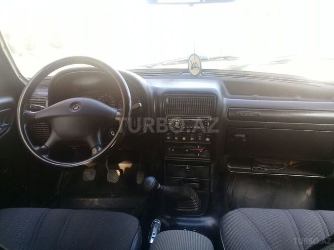 GAZ 31105 2004, 200,000 km - 2.3 л - Sumqayıt