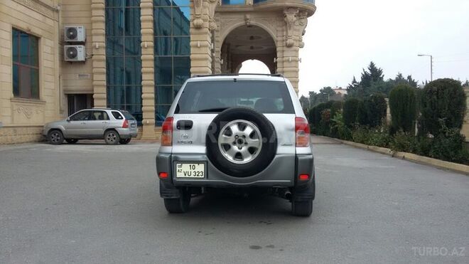 Toyota RAV4 2003, 89,000 km - 2.0 l - Bakı