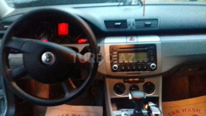 Volkswagen Passat 2005, 220,300 km - 2.0 l - Bakı