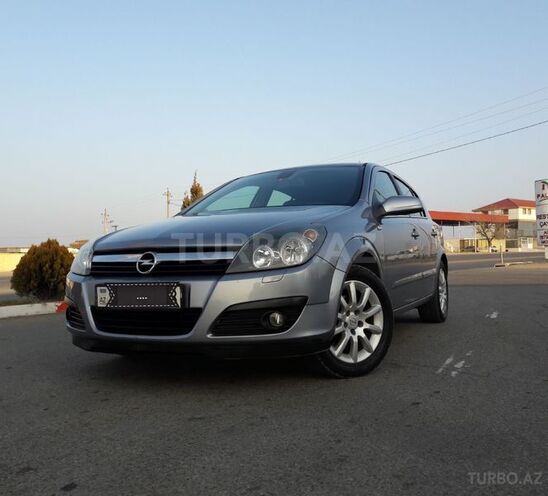 Opel Astra 2006, 245,000 km - 1.8 l - Gəncə