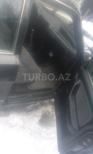 GAZ 3102 2001, 211,000 km - 2.3 l - Qusar
