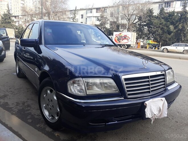 Mercedes C 240 1999, 317,000 km - 0.3 l - Bakı