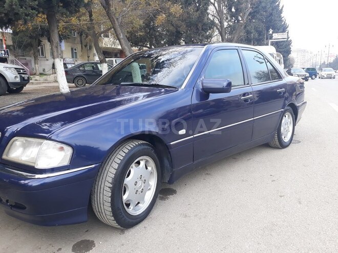 Mercedes C 240 1999, 317,000 km - 0.3 l - Bakı