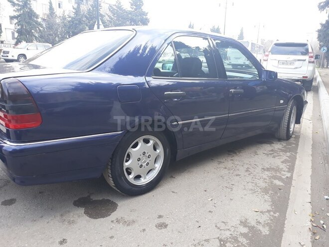 Mercedes C 240 1999, 317,000 km - 0.3 l - Bakı