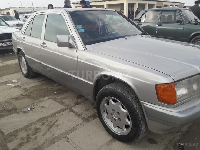 Mercedes 190 1990, 65,488 km - 0.2 l - Masallı
